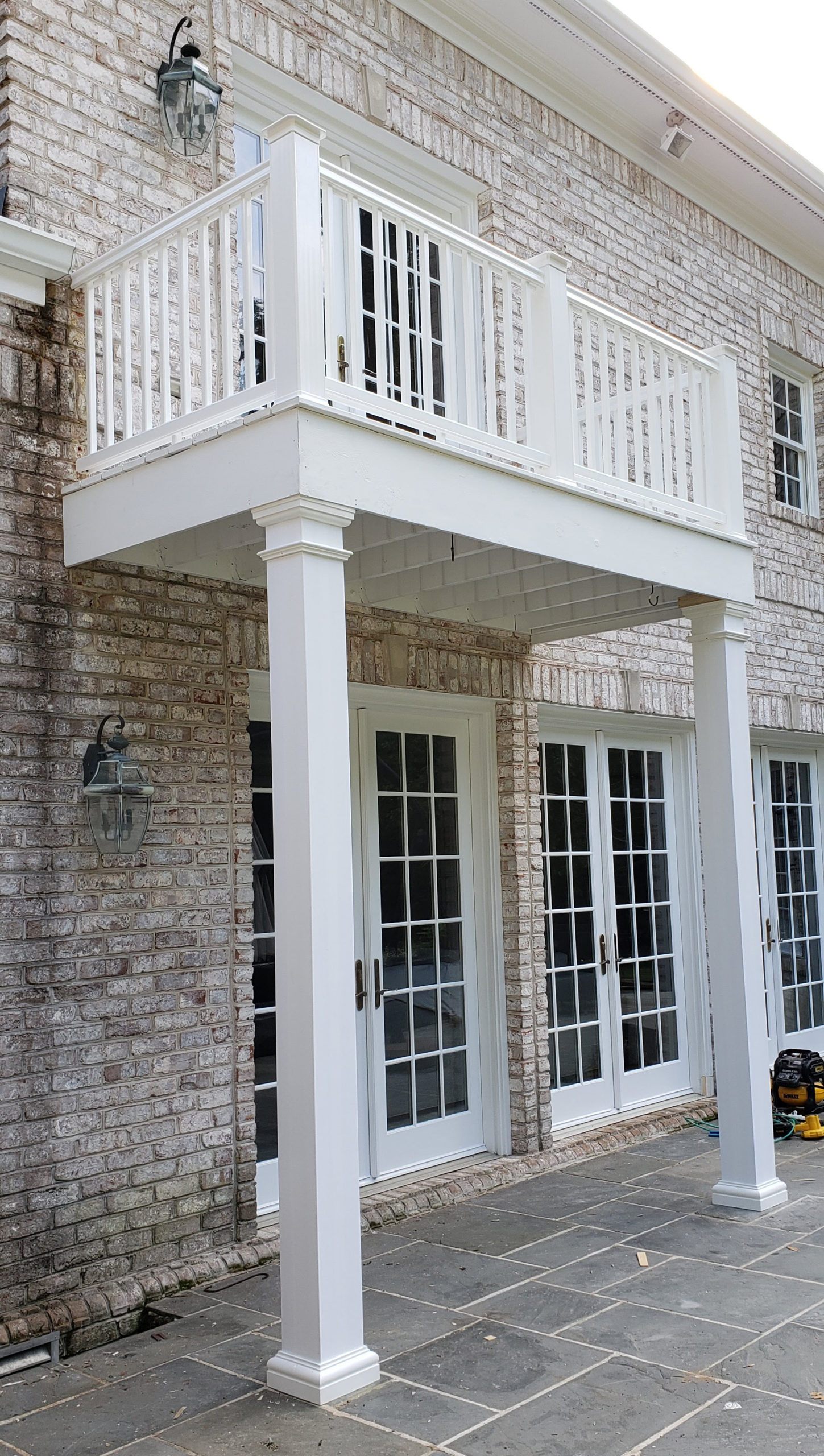 Balcony-Renovation-01